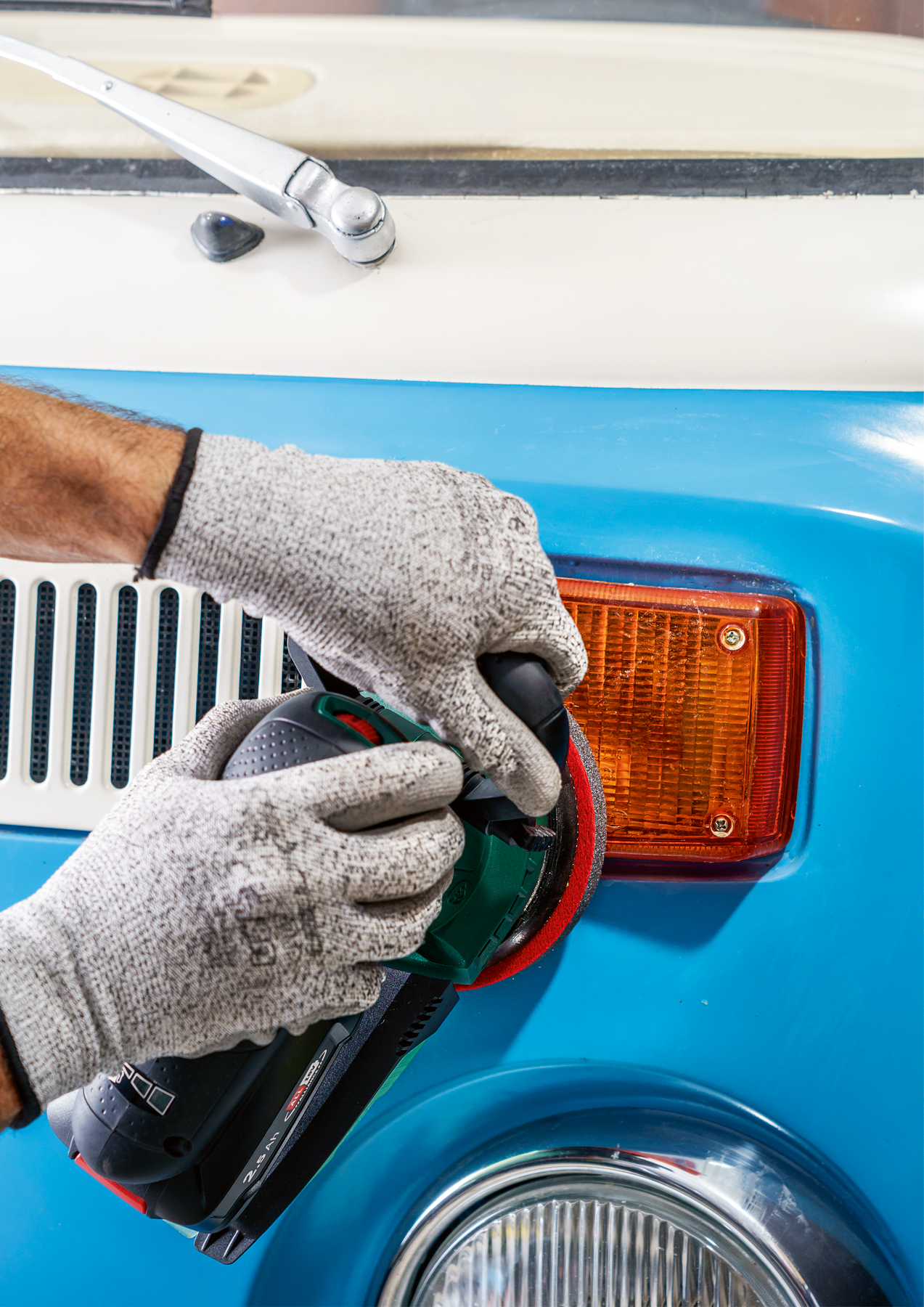 Polishing Sponge for Random Orbit Sanders